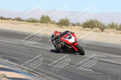 media/Dec-01-2025-Moto Forza (Mon) [[2daa91e15f]]/2-Intermediate Group/Session 4 (Turn 10 Inside)/